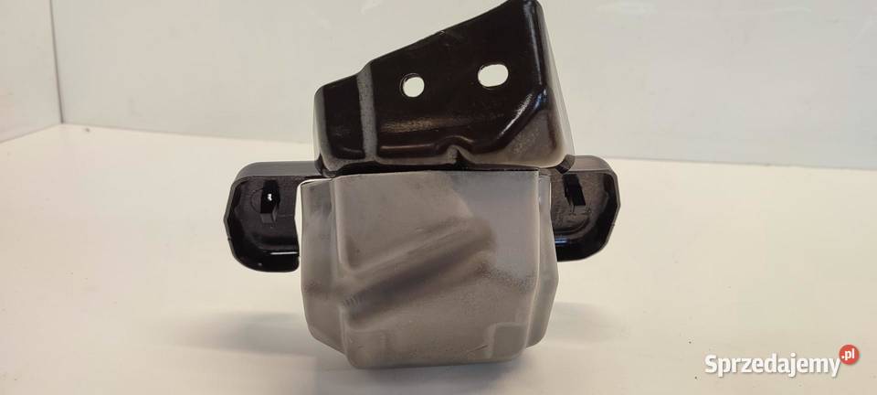 SKODA KAROQ PAS BEZPIECZEŃSTWA ŚRODKOWY TYŁ sprzedam