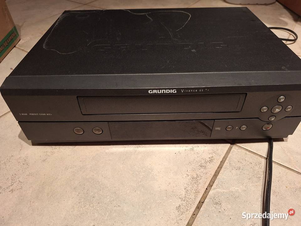 Magnetowid VHS Grundig Vivance 05 Magnetowidy Katowice