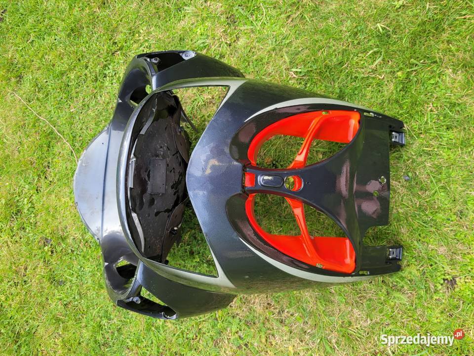 APRILIA SR czasza czacha przod owiewka Części i akcesoria motocyklowe Piła