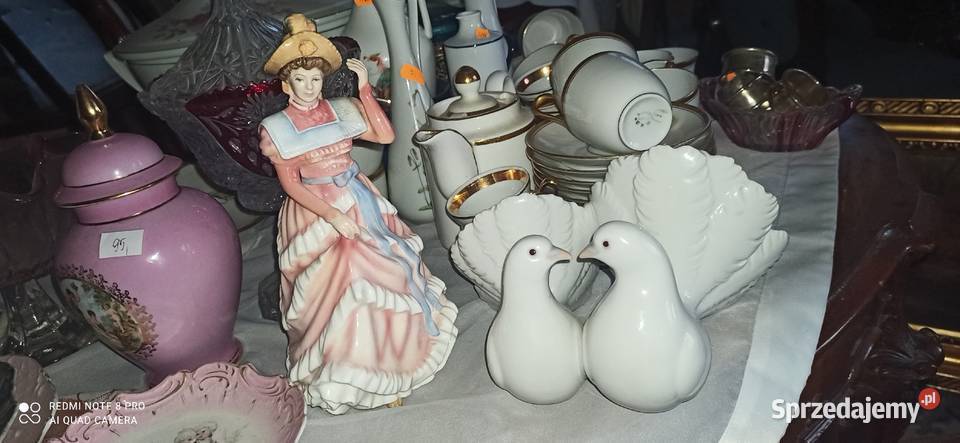 Figurka Pary gołebi LLADRO Spain Antonio pomorskie