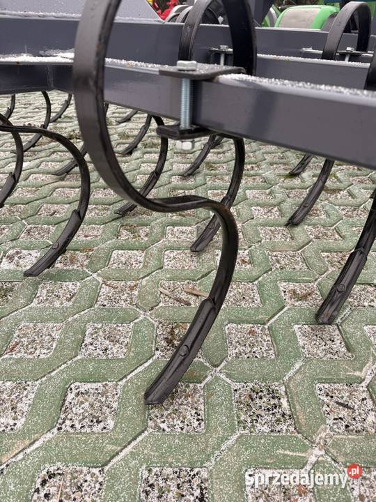 Kultywator drobne zęby Kultywatory Glinojeck