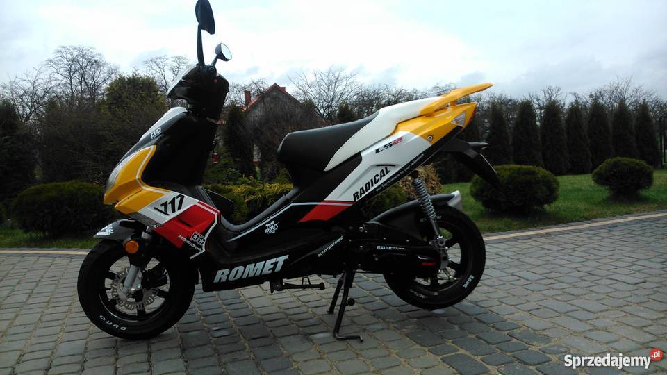 ROMET 717 2t chłodzony cieczą skuter Motocykle, skutery, quady Malanów