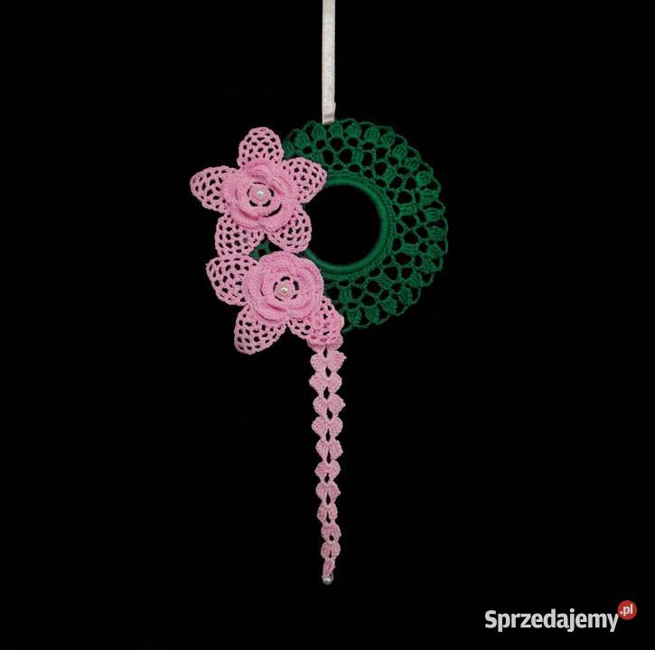 Zawieszka ozdoba na okno szydełkowa 13x23 Z149 Kluczbork