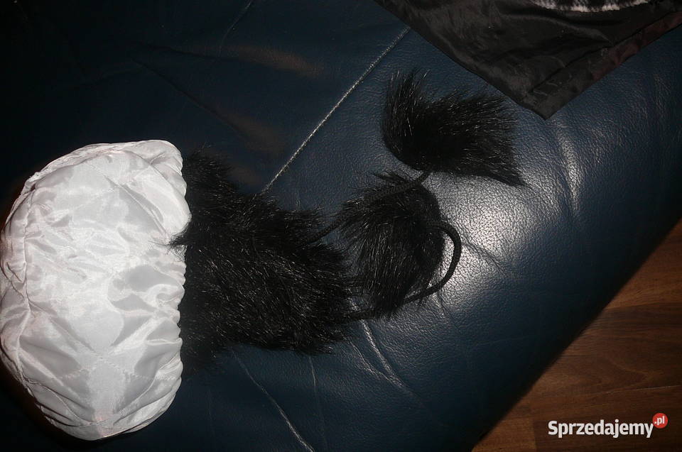 Czapka czarna futrzana uszatka Pozostałe Wrocław