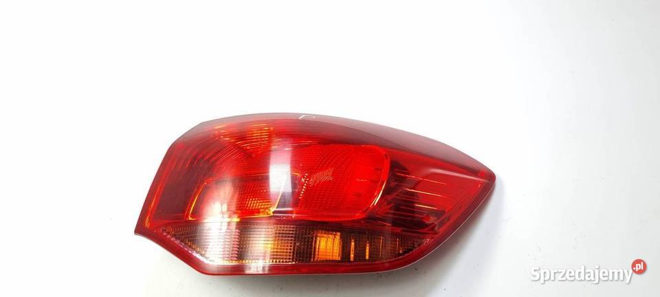 LAMPA PRAWA TYŁ OPEL ASTRA J 13282243 osobowe Lipno