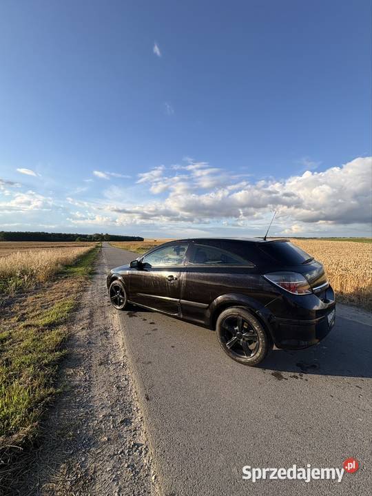 Opel Astra H GTC Chełm