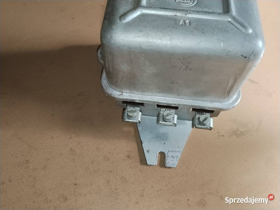 Ursus C330 regulator prądnicy Stalowa Wola