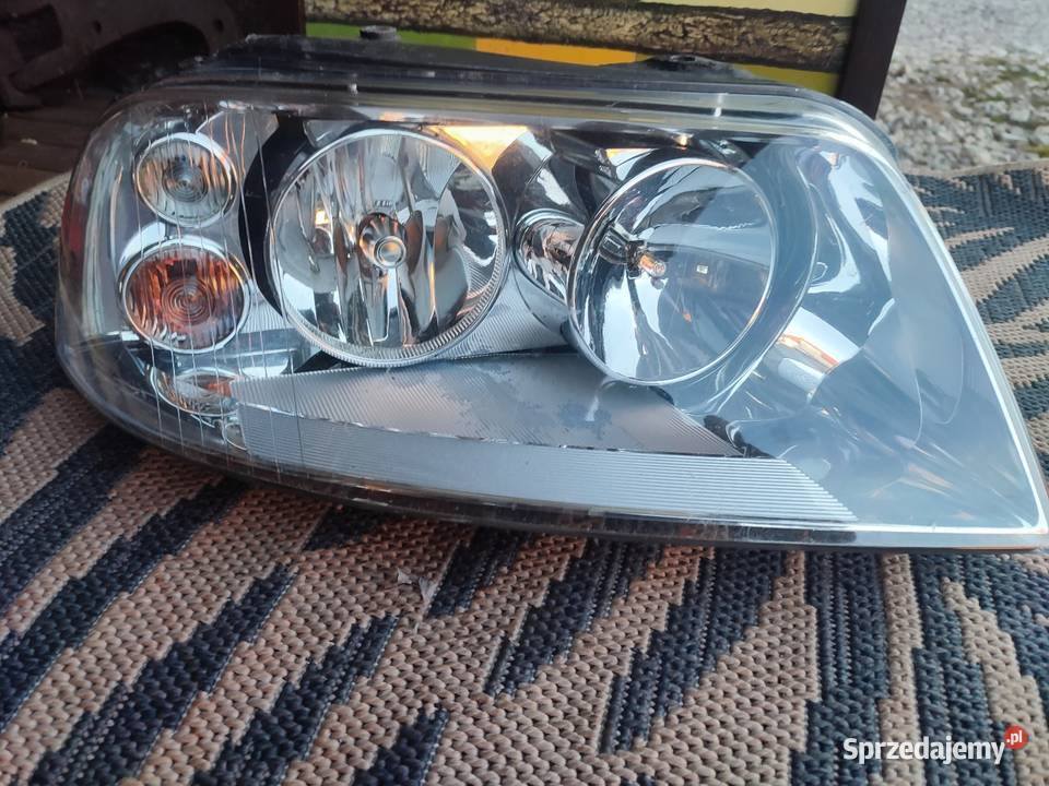 Lampa przód prawa strona VW Sharan podkarpackie Dulcza Wielka