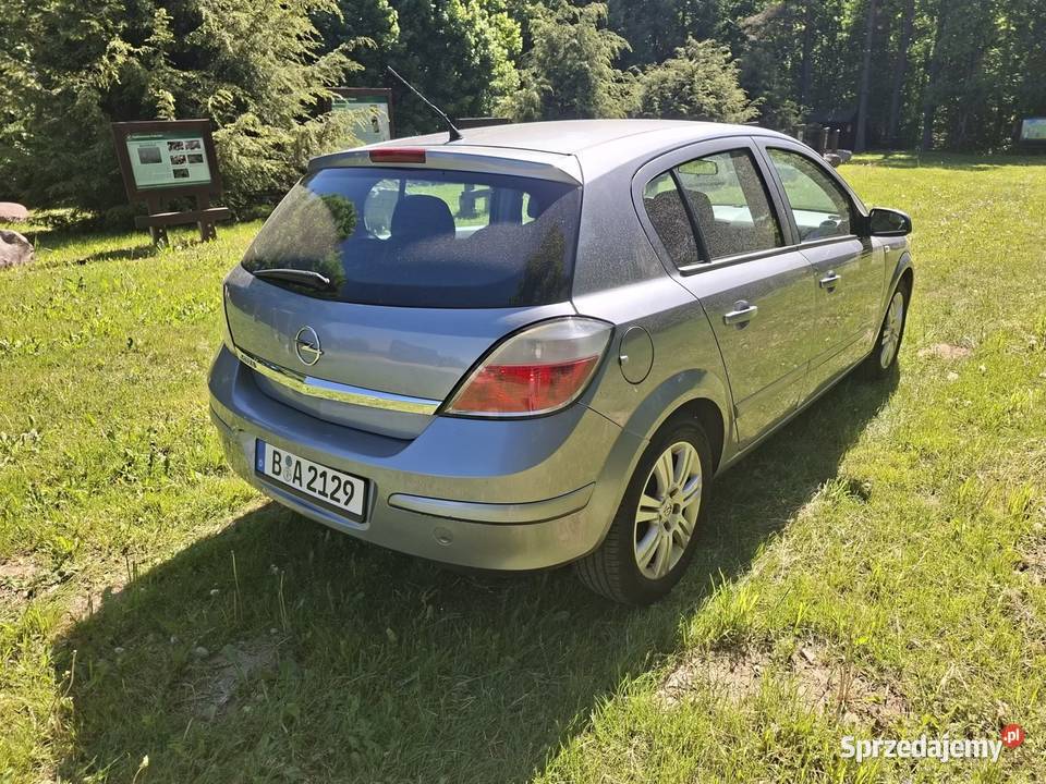 Opel Astra 17CDTI manualna Polanów