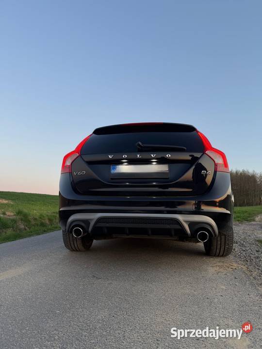 Volvo V60 D4 RDesign 181 Automat Szyberdach 2000cm3 podkarpackie
