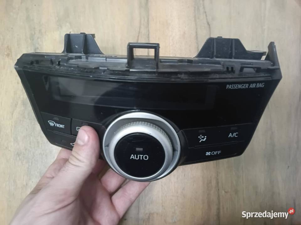 Toyota Prius Plus panel sterowanie klimatyzacji Warszawa sprzedam