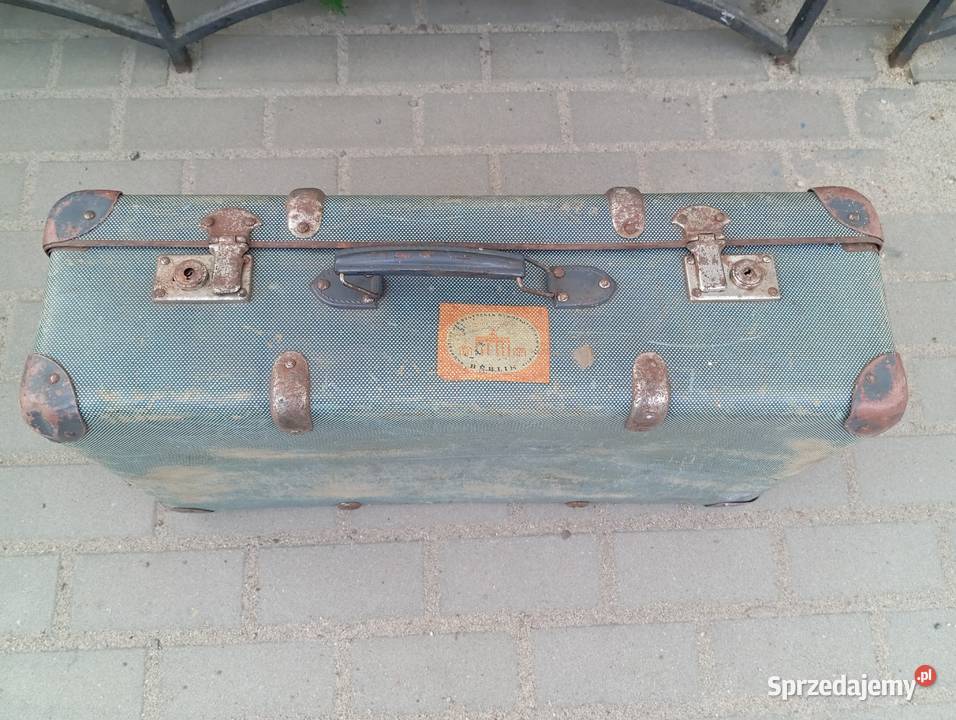 Sprzedam walizkę z Prlu Mosina