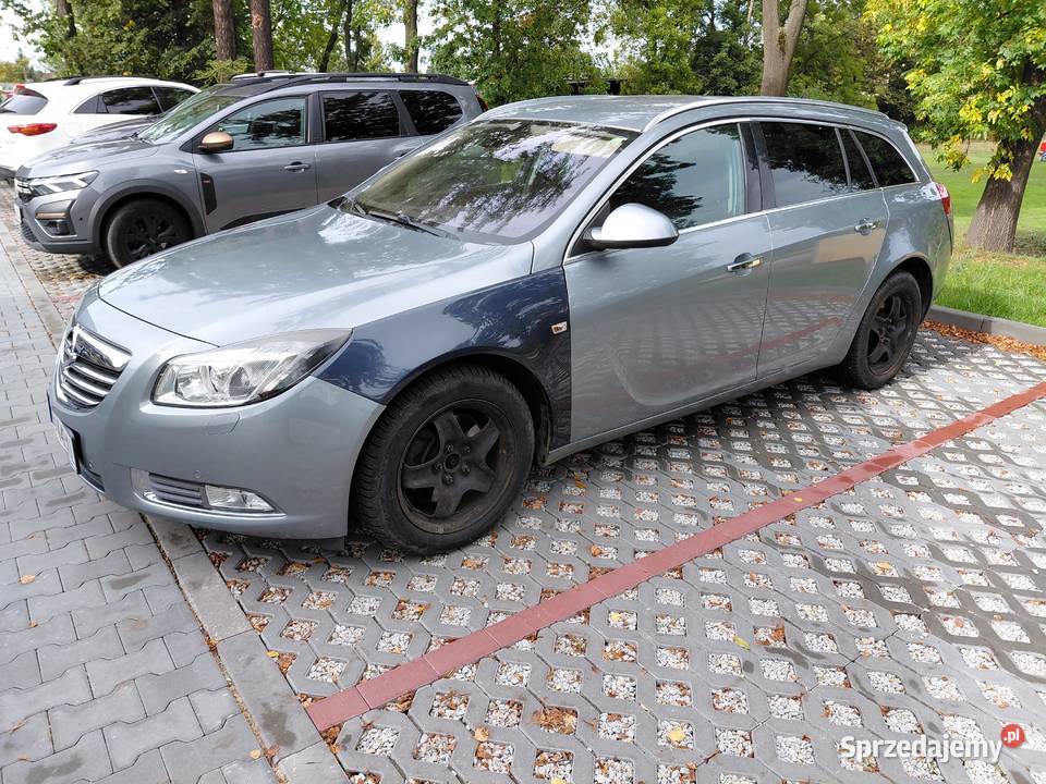 Opel INSIGNIA 20 cdti Sports Tourer 4x4 2010 199 śląskie Dąbrowa Górnicza