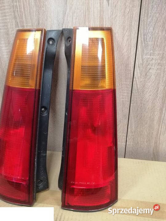 Honda CRV CRV I 1 lampa tył prawa lewa Oświetlenie Kozubszczyzna sprzedam