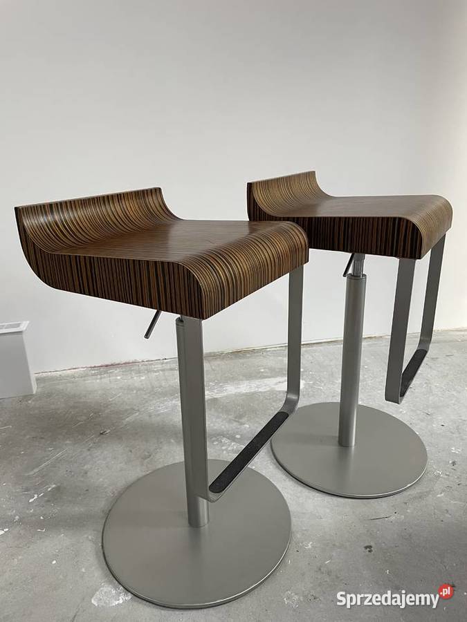 Obrotowe hokery renomowanej włoskiej firmy