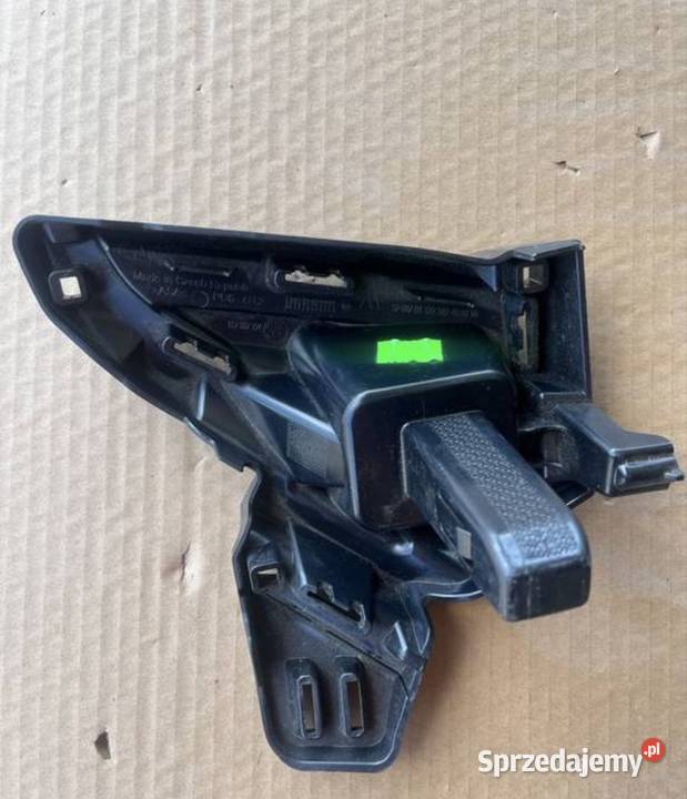 SKODA SCALA WSPORNIK PRAWY UCHWYT ATRAPY PRZÓD