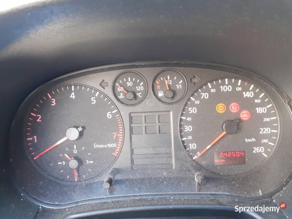 LICZNIK AUDI A3 8L1 18 AGN 8L0919860E osobowe małopolskie