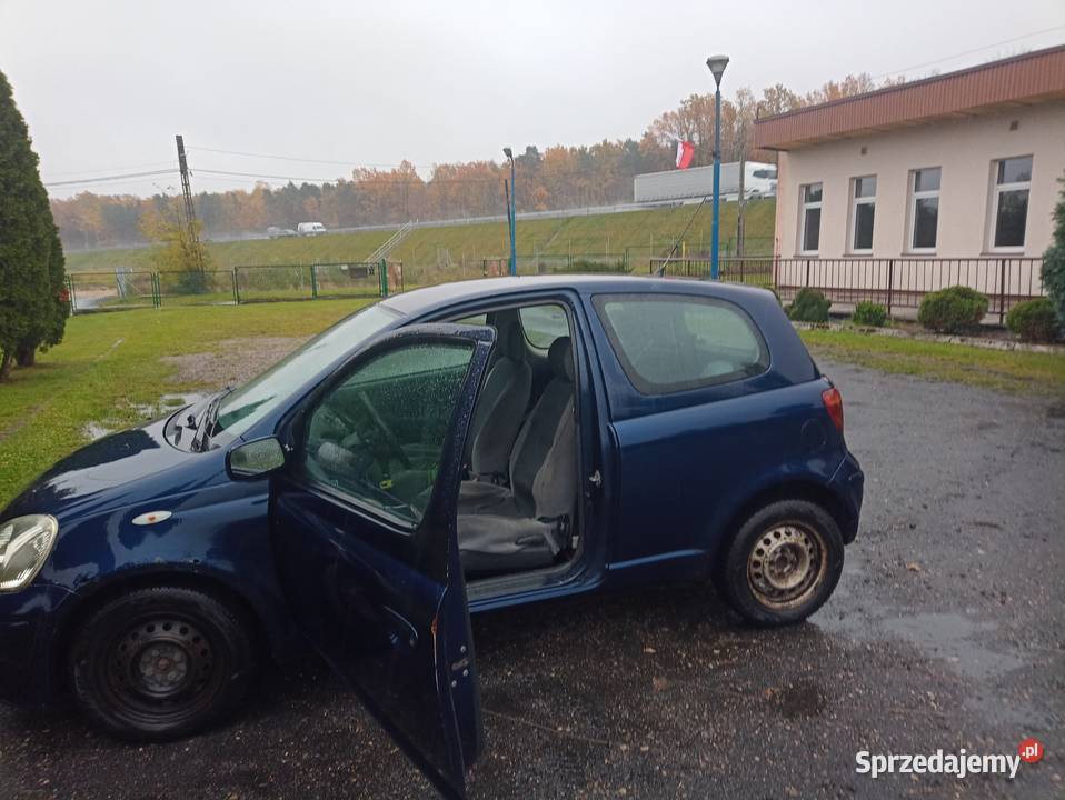 Toyota Yaris Poręba