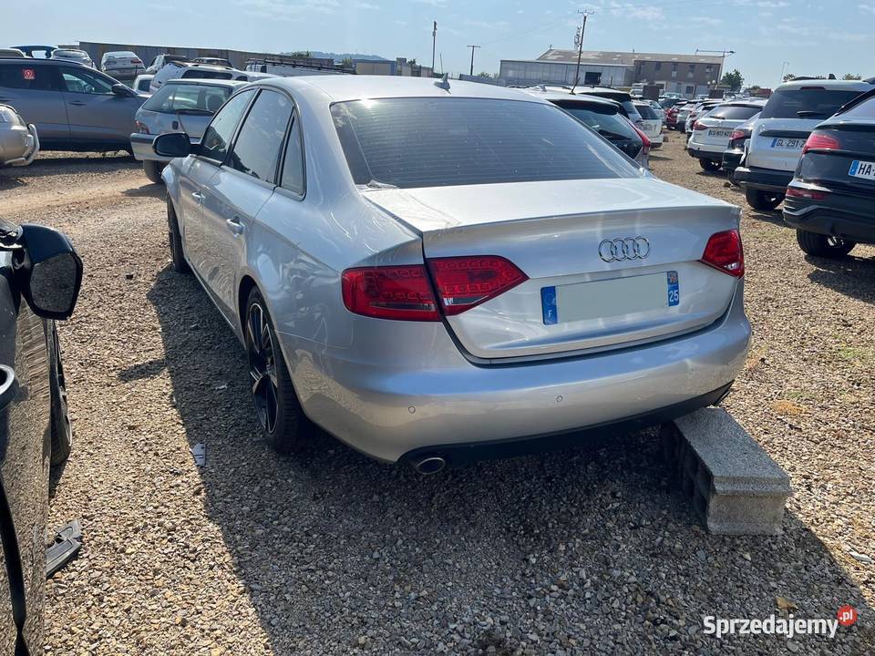 AUDI A4 IV Quattro 30 V6 TDi 240 S Tronic 7 Rok produkcji 2010 Przemyśl