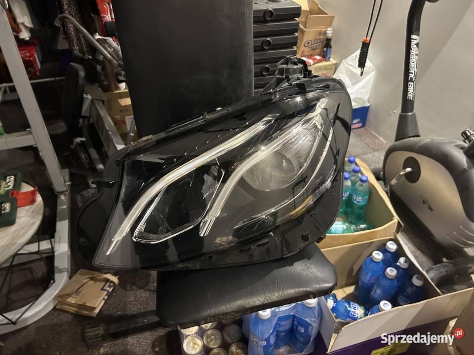 Mercedes w213 REFLEKTOR LEWY MERCEDES EKLASA