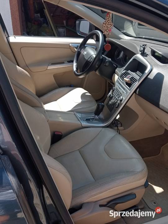 Volvo XC60 24 D5 AWD 2009 nieuszkodzony Jasło sprzedam
