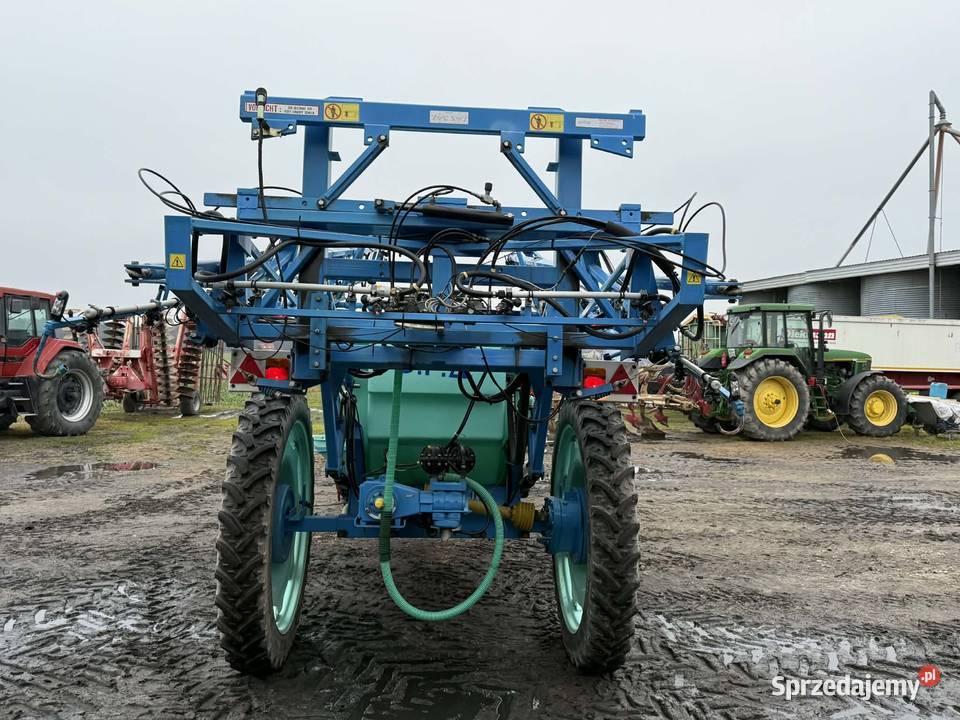 Opryskiwacz BERTHOUD VOLUX RACER 25 2500L Opryskiwacze Bezwola