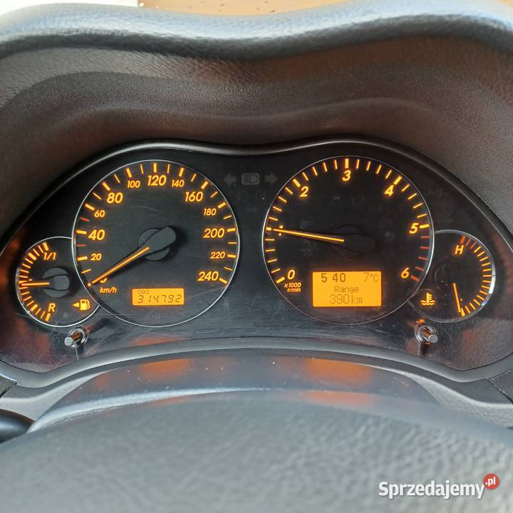 Toyota Avensis t25 20 D4D Toyota Kielce sprzedam