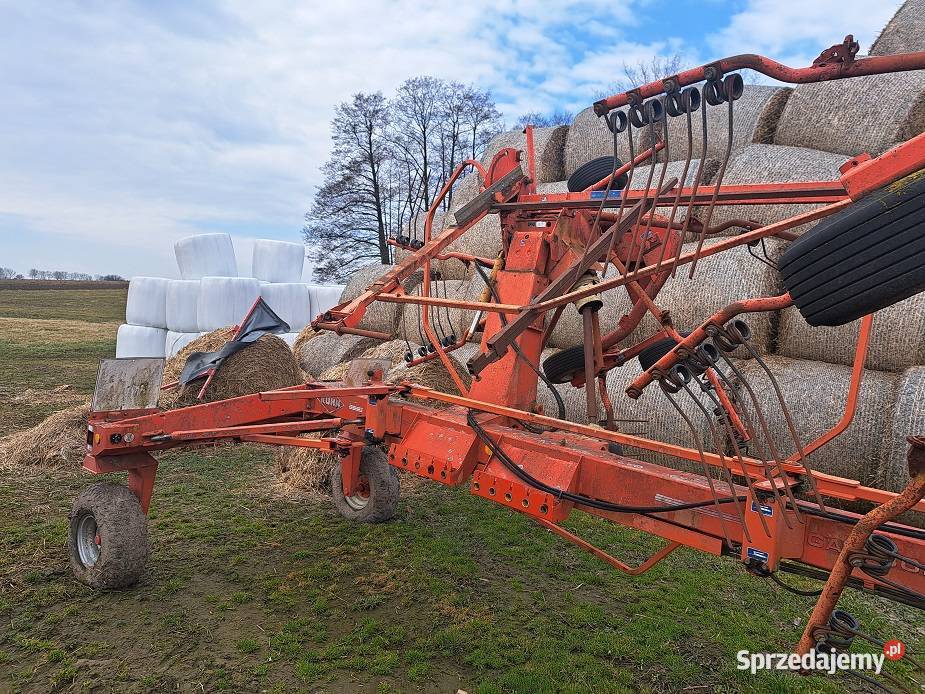 zgrabiarka KUHN 7302 2003 Zambrów
