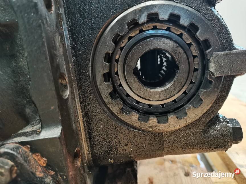 Środek mostu Kramer KT 407 12X32 Carraro 2616
