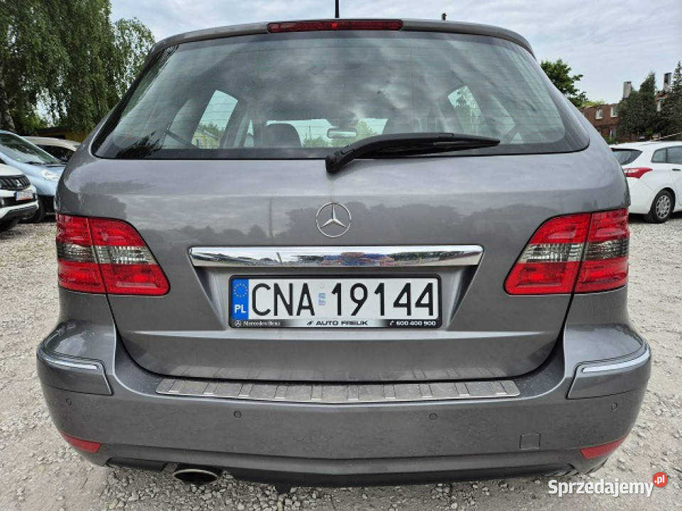 Mercedes B 180 Automat Avangarda Stan idealny światła do jazdy dziennej Bydgoszcz sprzedam
