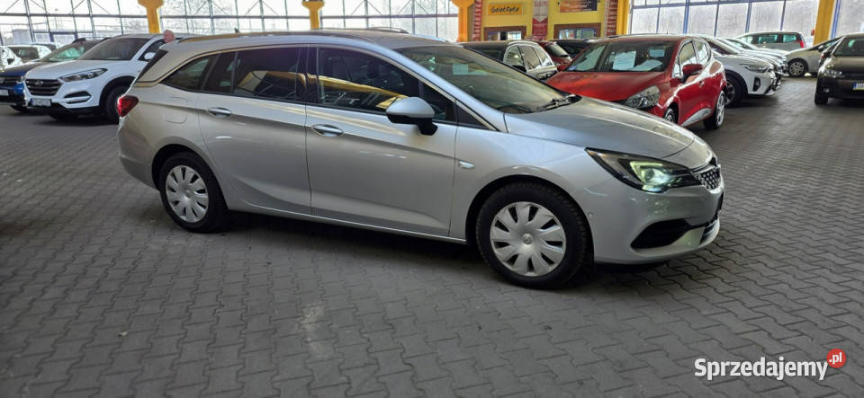 Opel Astra OPIS W podanej roczna gwarancja K Astra Mysłowice