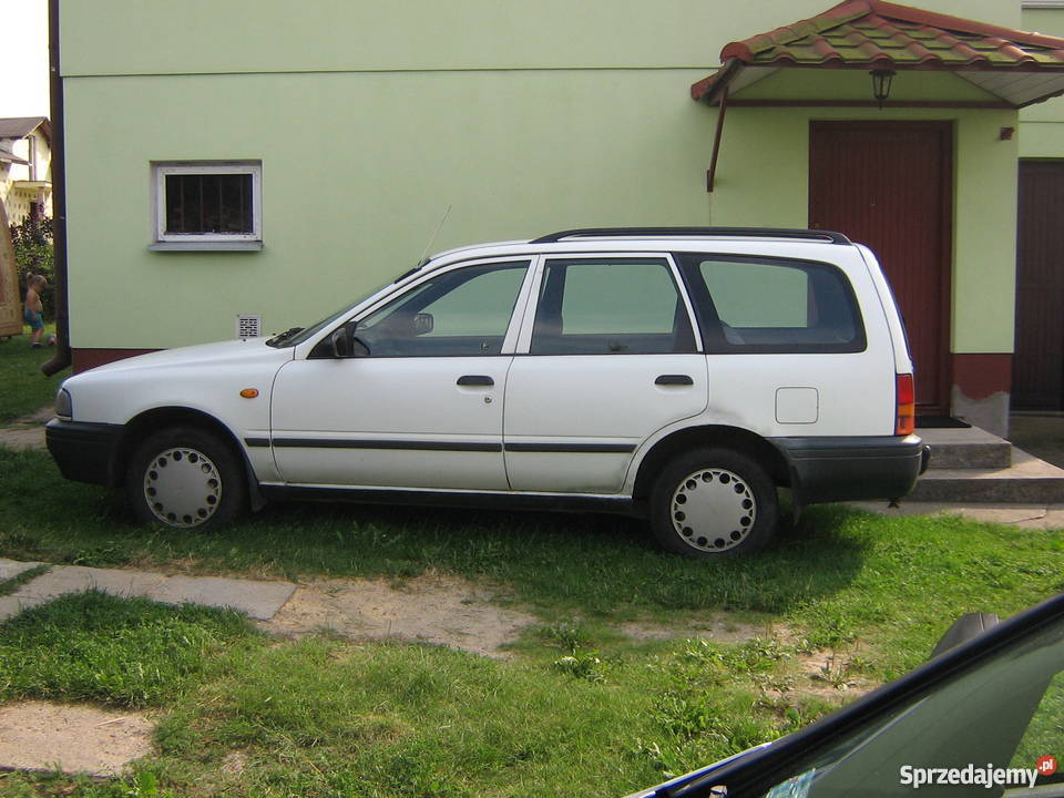 Nissan Sunny Żelechów
