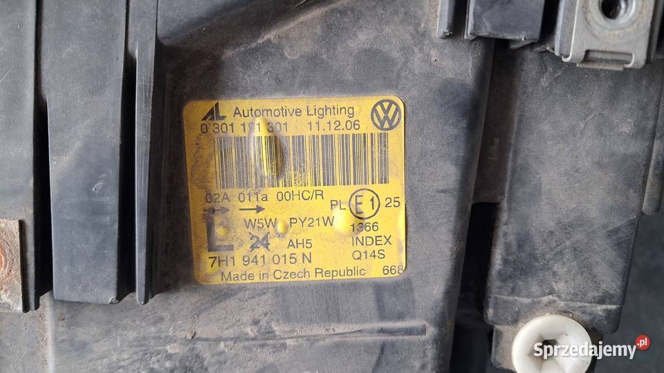 Komplet lamp przednich VW multivan transporter Zgłobień