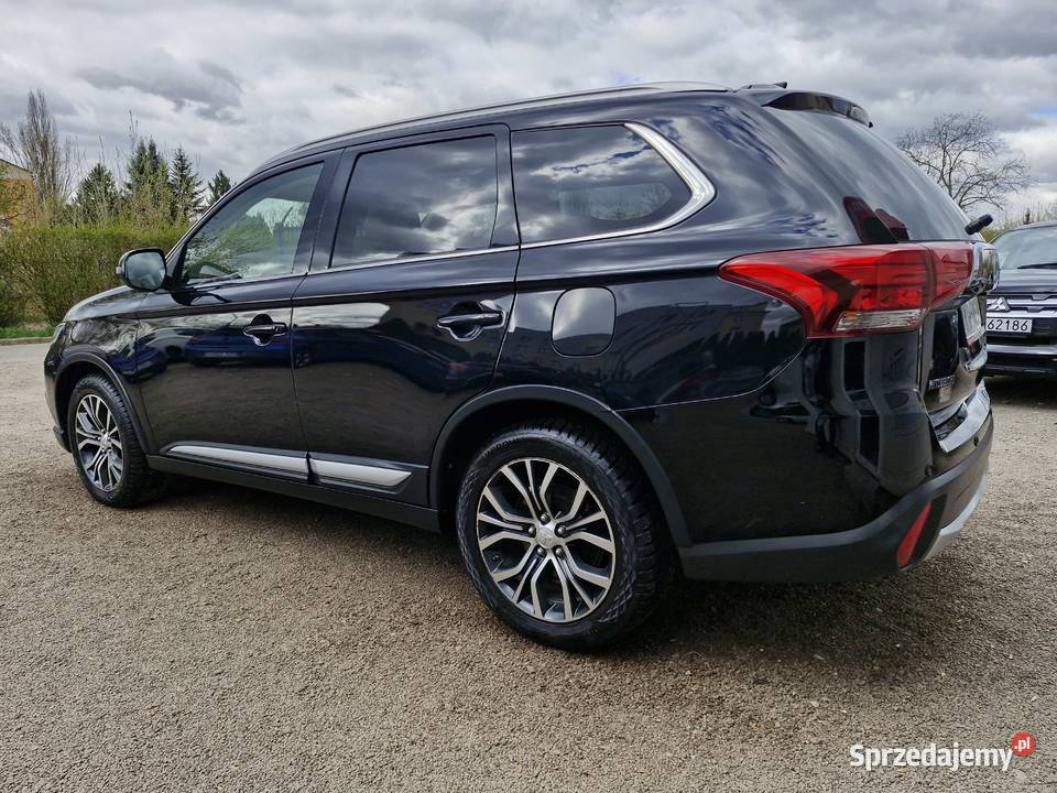 Salon 1 właściciel faktura VAT full 7 miejsc ASO elektrycznie ustawiane fotele Outlander Kraków