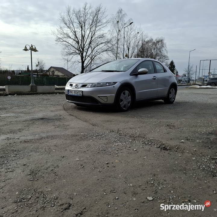 Honda Civic 2010 lift Rok produkcji 2010 Mielec