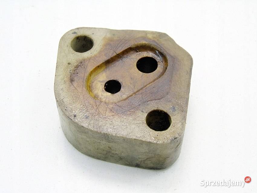 PODSTAWA DYSTANS POMPY PALIWA FIAT 126P 600 Sosnowiec