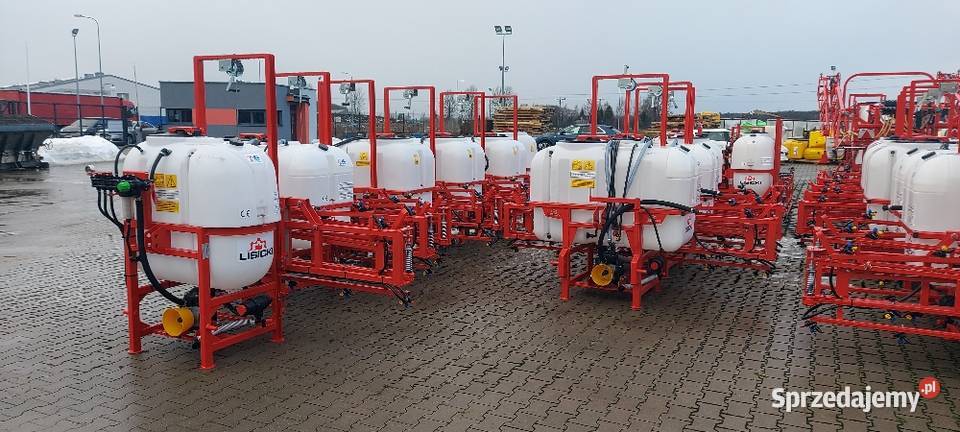 Opryskiwacz polowy zawieszany 300400600800 L Mroczków Duży