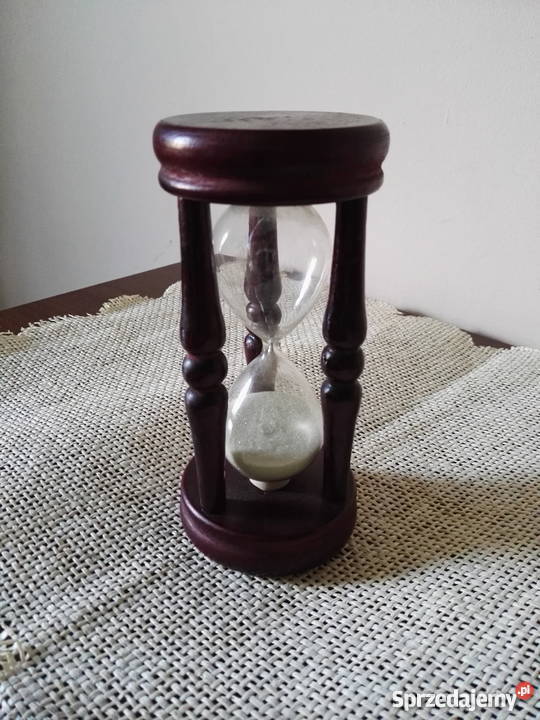 Stylowa drewniana klepsydra Międzychód