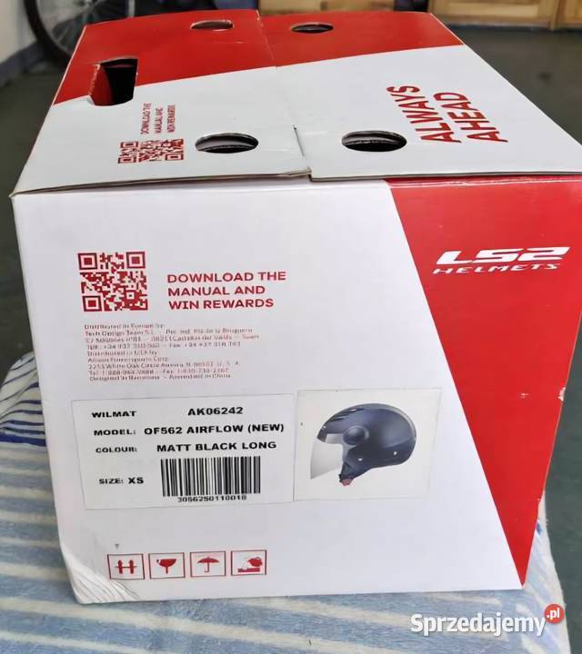 Kask uniwersalny czarny matowy sprzedam Części i akcesoria motocyklowe
