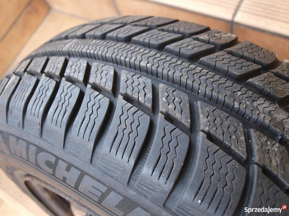 Mercedes koła 15 opony zimowe 2sztuki Rozmiar 15" Kalisz sprzedam