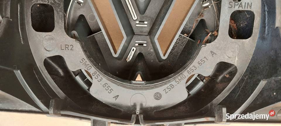 ATRAPA GRILL VW GOLF 5 V PLUS LAK LA7W