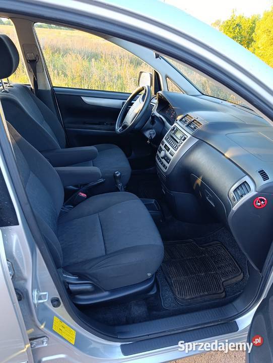 Toyota Avensis Verso 20 D4D garażowany Nowogard