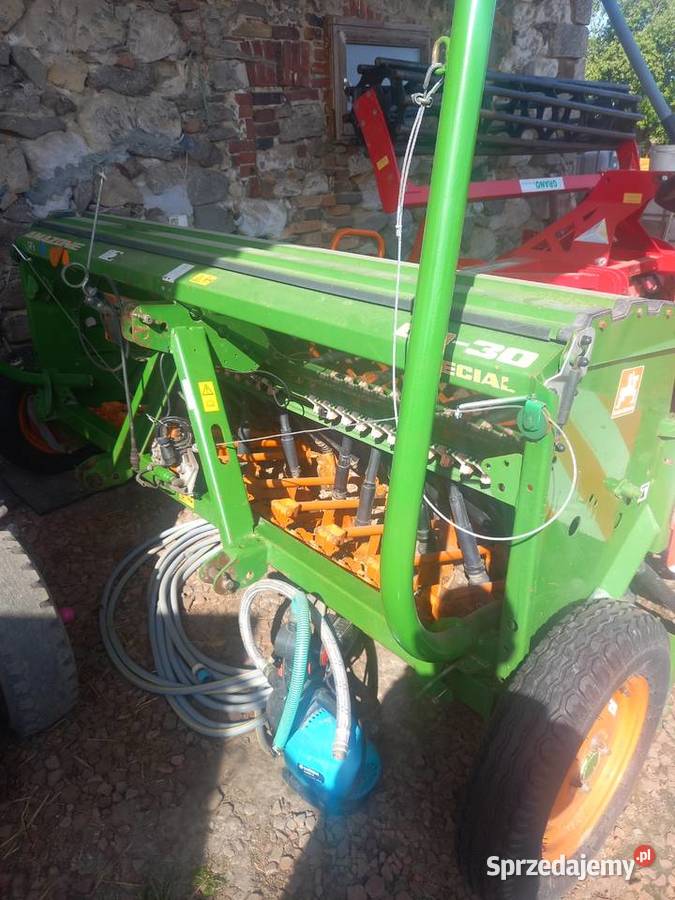 Siewnik zbożowy Amazone D930 Gierałtów