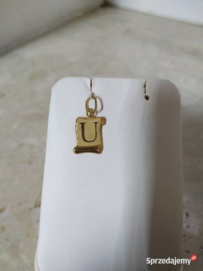 Złota Nowa zawieszka z literą U pr585wys20mm Wałcz