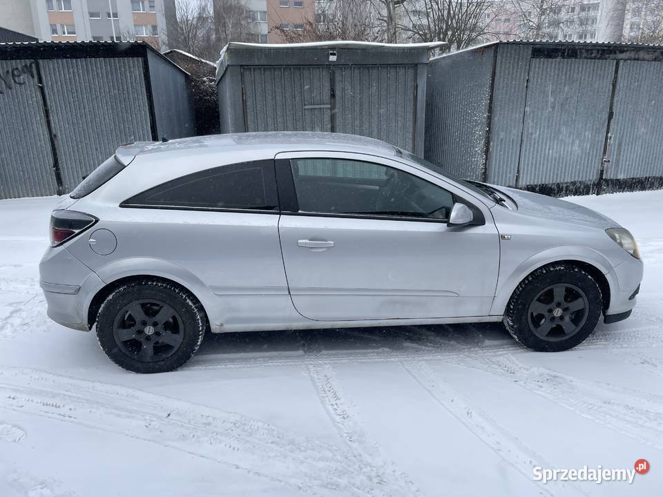 OPEL ASTRA H GTC 16 radio Katowice