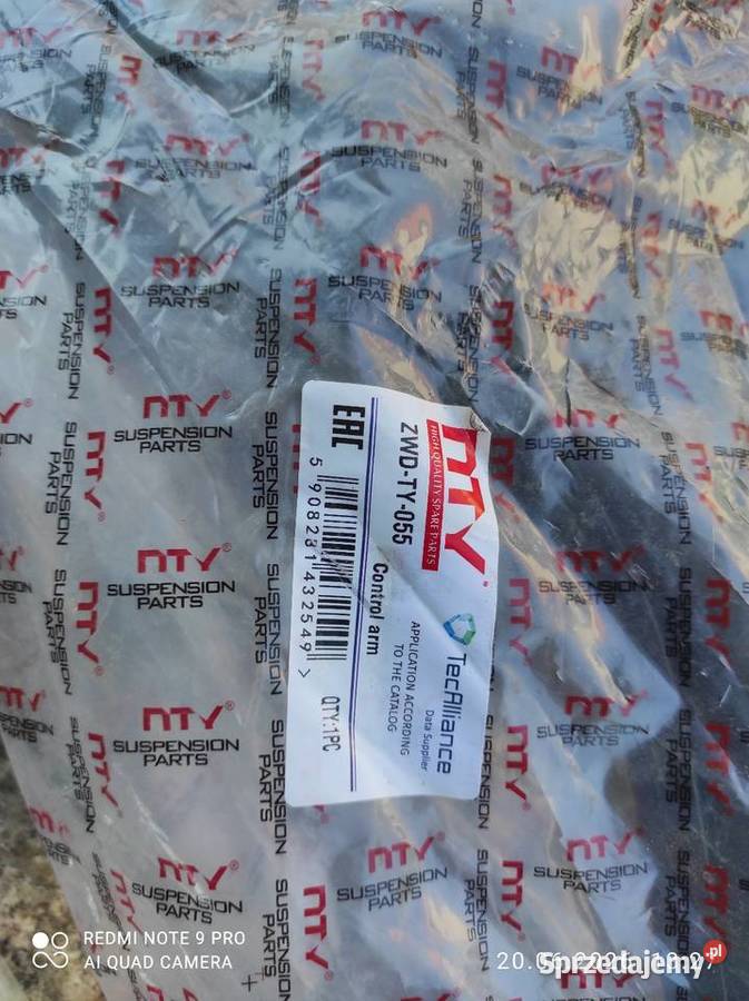 Wahacze Yaris I osobowe