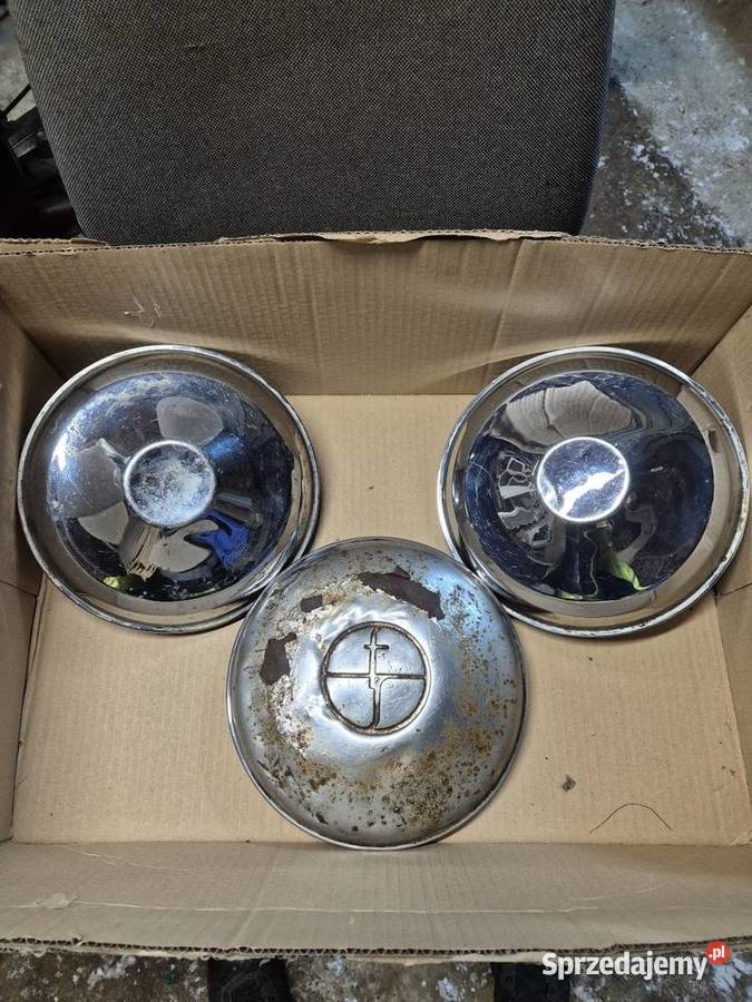 Kołpaki żuk nysa syrena warszawa Różanystok