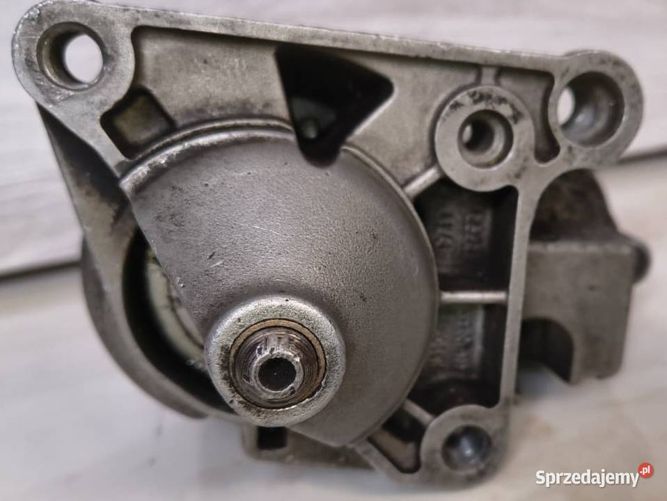 Rozrusznik Bosch 1005821983 Renault Scenic