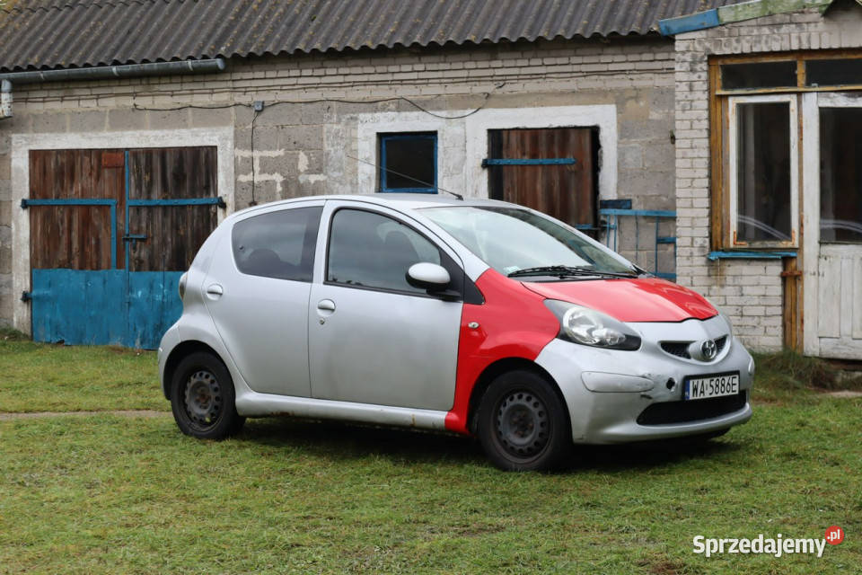 Toyota Aygo 2006r 10 Benzyna Klimatyzacja lakier metallic Warszawa