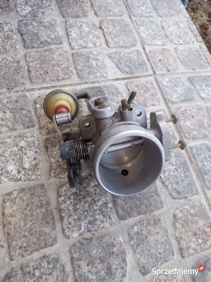 Przepustnica VW 037061AC Sokółka